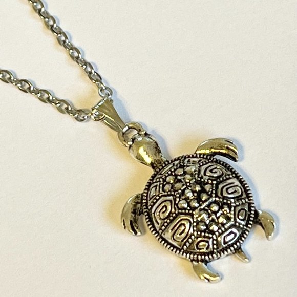 Silver Sea Turtle Necklace Marcasite Crystal Stainless Steel 20" Chain Plated - Picture 5 of 13